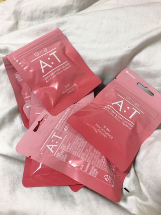 입 냄새 완화에 도움을 주는 에티켓 캔디 복숭아맛 앳캔디 — 4.5점을 준 리뷰어가 2020년 12월 올린 사용 사진