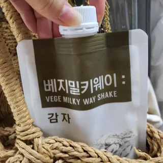 클린24시간 베지밀키웨이 감자 쉐이크 1세트 (5개) — 5점을 준 리뷰어가 2022년 9월 올린 사용 사진