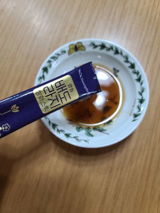 광동생활건강 나우 [광동] 배도라지 쌍화스틱 10mL x 100포 — 5점을 준 리뷰어가 2022년 12월 올린 사용 사진