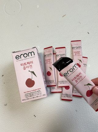 이롬 erom 타트체리 콜라겐 — 4점을 준 리뷰어가 2021년 4월 올린 사용 사진