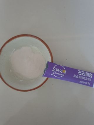 [유산균] 오마이락 프리미엄 포스트바이오틱스 30P — 5점을 준 리뷰어가 2022년 12월 올린 사용 사진