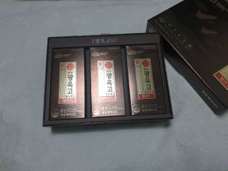 [광동제약] 광동 광옥고 홍삼 본 30포+쇼핑백 증정 — 5점을 준 리뷰어가 2021년 11월 올린 사용 사진