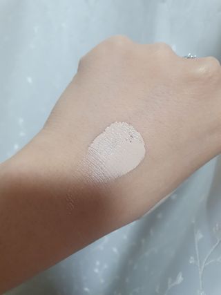 아이앤립 / EYENLIP 아이앤립 루센트 비비크림 2 Color — 5점을 준 리뷰어가 2021년 7월 올린 사용 사진