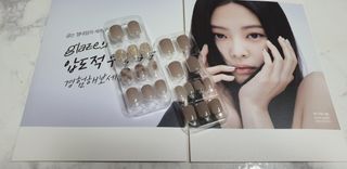데싱디바 매직프레스 가을신상 숏 스퀘어_3종 중 택1 — 5점을 준 리뷰어가 2021년 10월 올린 사용 사진