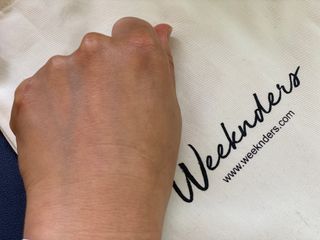 [위켄더스] 끈적임 없이 수분감을 채워주는 핸드& 바디로션 1종 랜덤발송 — 5점을 준 리뷰어가 2022년 5월 올린 사용 사진
