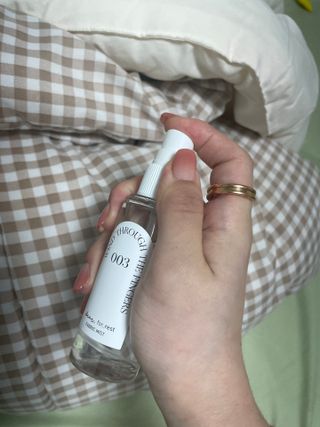 디어포레스트 [5개세트] 숲속의 하루 패브릭미스트 (섬유향수/ 룸스프레이) 50ml 5개 — 5점을 준 리뷰어가 2022년 10월 올린 사용 사진