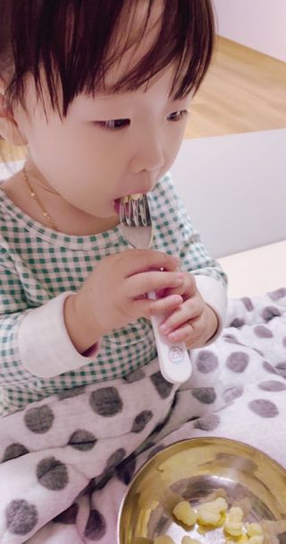 유비맘 스푼포크 케이스 세트 1+1 _컬러랜덤 발송 — 5점을 준 리뷰어가 2021년 1월 올린 사용 사진
