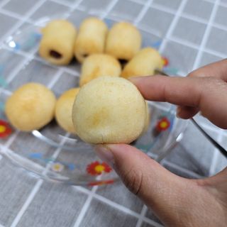 Dog&Ball 독앤볼 [Dog&Ball] 미니찹쌀볼도그 찹쌀치즈볼 — 4점을 준 리뷰어가 2021년 8월 올린 사용 사진