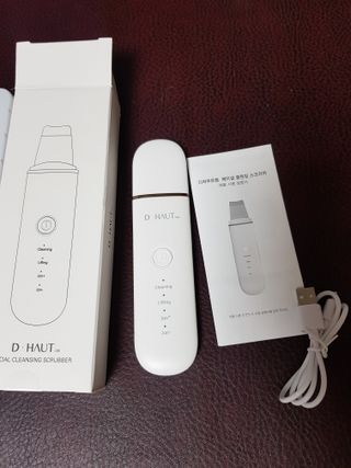 디하우트 랩 4 in 1 갈바닉 아쿠아 워터 필링기 스킨스크러버 — 5점을 준 리뷰어가 2021년 11월 올린 사용 사진