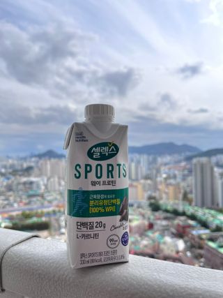 셀렉스스포츠 셀렉스 스포츠 드링크 초콜릿 _ 330ml x 12팩 — 5점을 준 리뷰어가 2021년 10월 올린 사용 사진