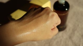 스킨큐어 산다화 비타민c 화이트닝 토너 150ml — 5점을 준 리뷰어가 2021년 12월 올린 사용 사진