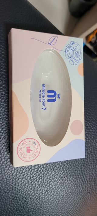 미라클풋 유리발각질제거기 물없이 쓱싹쓱싹 몇번만에 발각질 완벽제거 — 5점을 준 리뷰어가 2021년 9월 올린 사용 사진