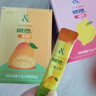 비타앤C 레몬맛, 망고맛 — 5점을 준 리뷰어가 2021년 5월 올린 사용 사진