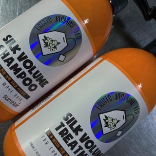 썸헤어 / SUMHAIR 썸헤어 실크 볼륨 샴푸+트리트먼트 프룻자스민티 — 5점을 준 리뷰어가 2021년 7월 올린 사용 사진