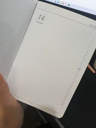 리훈 2023년 이야기다이어리 숏 날짜형 — 5점을 준 리뷰어가 2023년 1월 올린 사용 사진