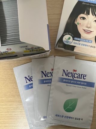 3M 넥스케어 블레미쉬 여드름패치 릴리프 111매(짜기 전 케어) +알코올스왑 증정 — 5점을 준 리뷰어가 2024년 5월 올린 사용 사진