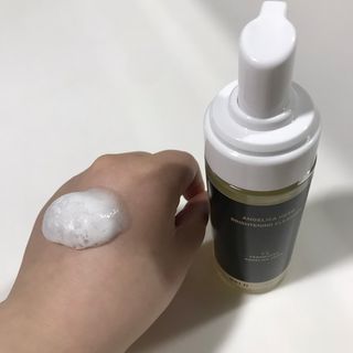 풀무원 브리엔 엔젤리카 허브 브라이트닝 클렌저+전용펌프 — 5점을 준 리뷰어가 2021년 3월 올린 사용 사진