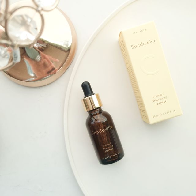 산다화 비타민c 화이트닝 에센스 30ml 리뷰 사진