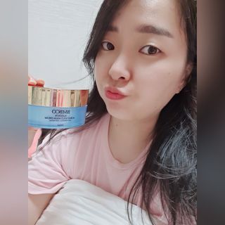 비엠비코 퀸79 노블 골드 아쿠아 크림 — 5점을 준 리뷰어가 2021년 5월 올린 사용 사진