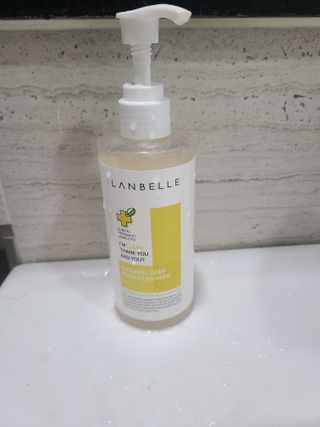 랑벨 내츄럴 딥 포어 클렌저 210ml (저자극 약산성 천연 클렌징 젤) — 5점을 준 리뷰어가 2022년 3월 올린 사용 사진