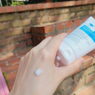 랑벨 수퍼내츄럴 아쿠아 수딩 크림 100ml — 5점을 준 리뷰어가 2022년 5월 올린 사용 사진