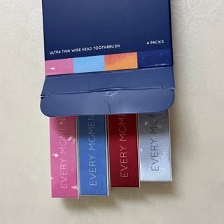 에브리모먼트 에브리 모먼트 칫솔 Every moment toothbrush — 5점을 준 리뷰어가 2022년 5월 올린 사용 사진