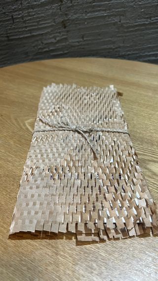 아클리브 Eco 항균 항바이러스 액정 보호필름(iPhone) — 5점을 준 리뷰어가 2022년 8월 올린 사용 사진