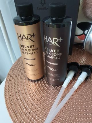 헤어플러스 블랙 컬러본드 샴푸 트리트먼트 300ml — 5점을 준 리뷰어가 2021년 5월 올린 사용 사진
