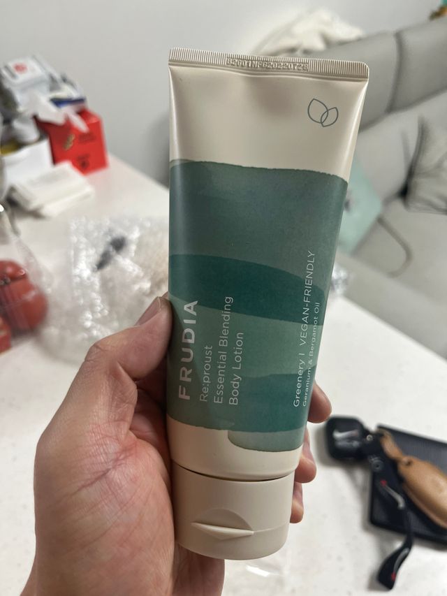 [후르디아] 올리브영 저자극 비건바디로션 리뷰 사진