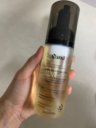 헤어플러스 콴디 아침세안제 폼클렌징 퓨어 어니스티 모닝클렌저 — 4.5점을 준 리뷰어가 2021년 6월 올린 사용 사진