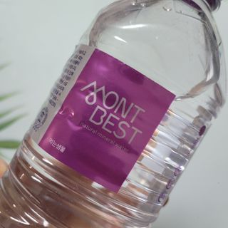 몽베스트 MONTBEST 1L 12입 — 5점을 준 리뷰어가 2022년 2월 올린 사용 사진