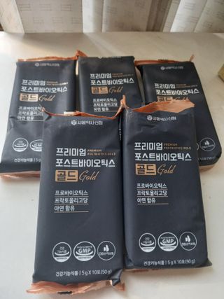 서울약사신협_프리미엄포스트바이오틱스골드_5g x 50포 — 5점을 준 리뷰어가 2021년 3월 올린 사용 사진