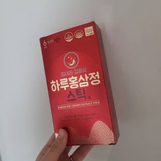 힘내라김홍삼 하루홍삼정스틱 10g x 10포 — 5점을 준 리뷰어가 2021년 3월 올린 사용 사진