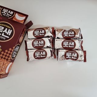 롯데제과 롯샌 카페크런치 — 5점을 준 리뷰어가 2021년 10월 올린 사용 사진