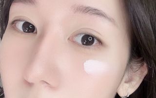 광동생활건강 MF[광동] 비타500✨주름개선·미백·SPF50+🌞퍼펙트쉴드 빅 선쿠션 본품 — 5점을 준 리뷰어가 2024년 5월 올린 사용 사진
