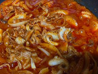 [푸딩팩토리] 불맛양념 쭈꾸미볶음 300G_엄선한 쭈꾸미원물과 양념이 신의 한수! — 5점을 준 리뷰어가 2022년 9월 올린 사용 사진