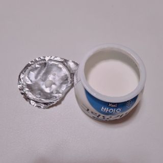 매일바이오 그릭요거트 오리지널 플레인 4개, 로스터리 커피믹스 4개 — 5점을 준 리뷰어가 2021년 12월 올린 사용 사진