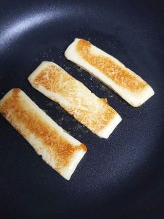 앙투어솔레 아일랜드 구워먹는 치즈 100 자연 치즈 와인안주 300g(100g x 3팩) — 5점을 준 리뷰어가 2022년 8월 올린 사용 사진