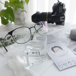 위케어 김서림방지 안경닦이 안티포그 극세사클리너 — 4점을 준 리뷰어가 2021년 2월 올린 사용 사진