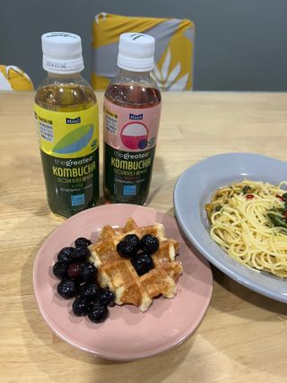 더그레잇티 콤부차 [매일유업] 더그레잇티 44kcal 콤부차 300ml *12개입 (오리지널 6개+베리리치 6개) — 5점을 준 리뷰어가 2023년 8월 올린 사용 사진