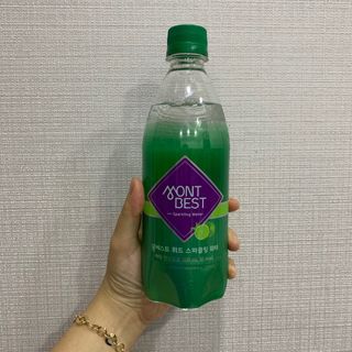 몽베스트 Montbest with Sparkling water Lime20병 — 5점을 준 리뷰어가 2021년 10월 올린 사용 사진