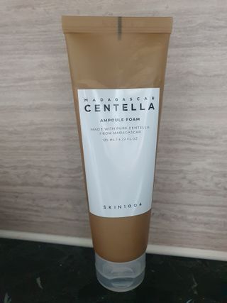 스킨1004 [SKIN1004] 마다가스카르 센텔라 앰플 폼 125ml — 5점을 준 리뷰어가 2024년 9월 올린 사용 사진