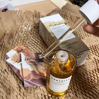 MF[스킨1004] 마다가스카르 센텔라 앰플 100ml — 4.5점을 준 리뷰어가 2024년 5월 올린 사용 사진