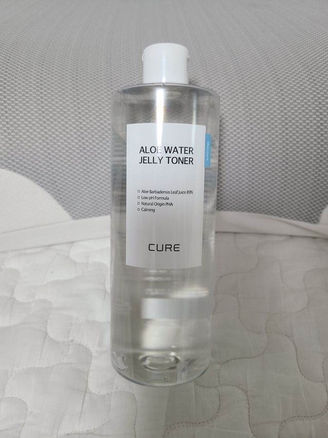 큐어 알로에 워터 젤리 토너 500ml 리뷰 사진