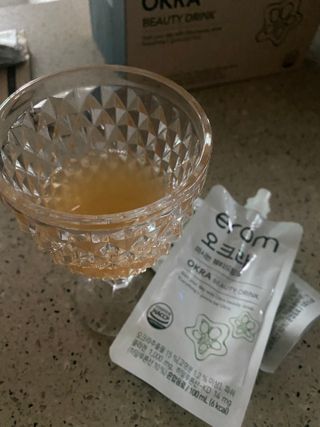 [이롬] 오크라 마시는 뷰티드링크 100mL x 20입 — 5점을 준 리뷰어가 2022년 9월 올린 사용 사진
