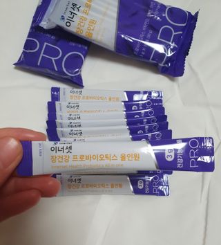 이너셋 장건강 프로바이오틱스 올인원 — 5점을 준 리뷰어가 2023년 1월 올린 사용 사진
