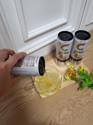 셀시어스 오리지널 325ml 에너지 비타민 피트니스 드링크(24can) 다이어트 음료 — 5점을 준 리뷰어가 2022년 5월 올린 사용 사진