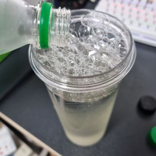 몽베스트 Montbest with Sparkling water Lemon OR Lime 20병(랜덤) — 5점을 준 리뷰어가 2022년 6월 올린 사용 사진