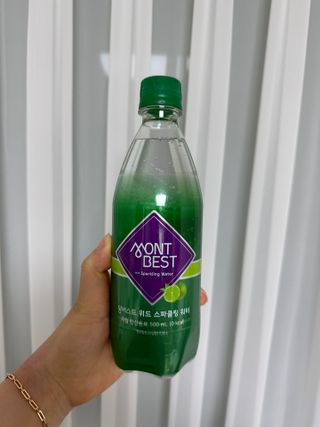 몽베스트 Montbest with Sparkling water Lime20병 — 5점을 준 리뷰어가 2023년 1월 올린 사용 사진