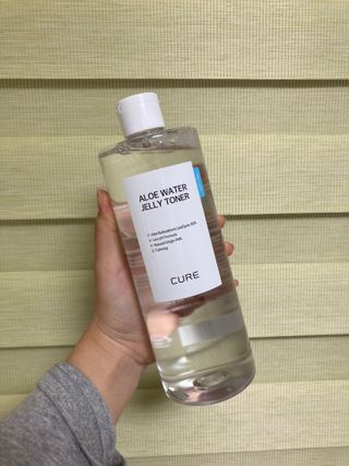 김정문알로에 큐어 큐어 알로에 워터 젤리 토너 500ml — 4점을 준 리뷰어가 2021년 4월 올린 사용 사진